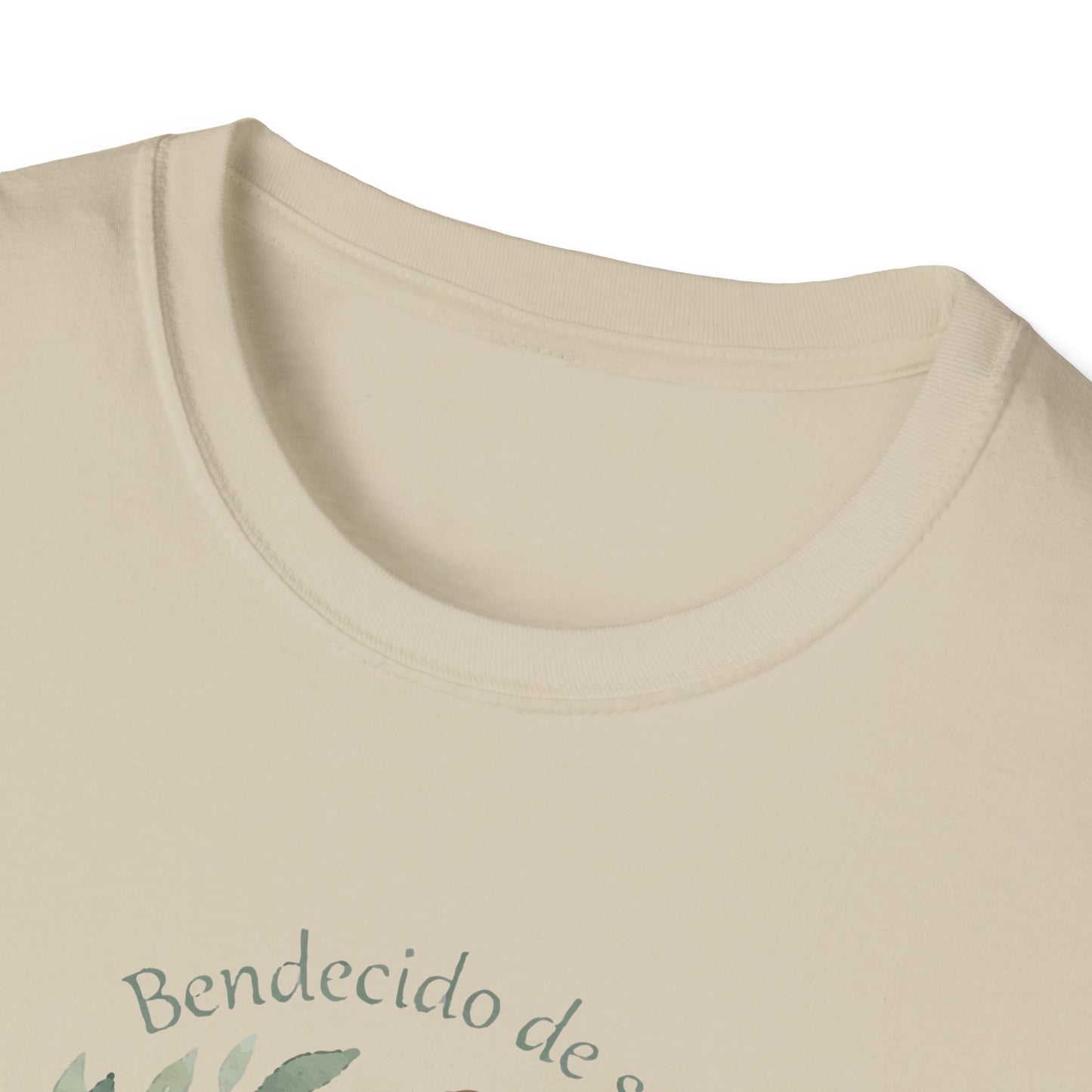 Bendiciones de mi Hijo’ T-Shirt