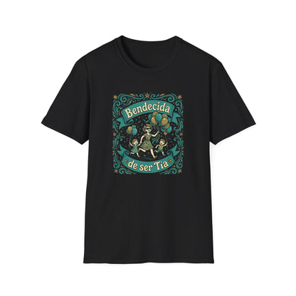 Bendecida de ser Tía (Blessed to Be an Aunt) T-Shirt