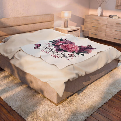Mother's Day Velveteen Plush Blanket – "Happy Mother's Day to the Best Mom Ever I Love You" Floral Heart Design
