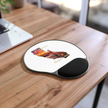 California Golden State Mouse Pad with Wrist Rest — Golden Gate Sunset Design