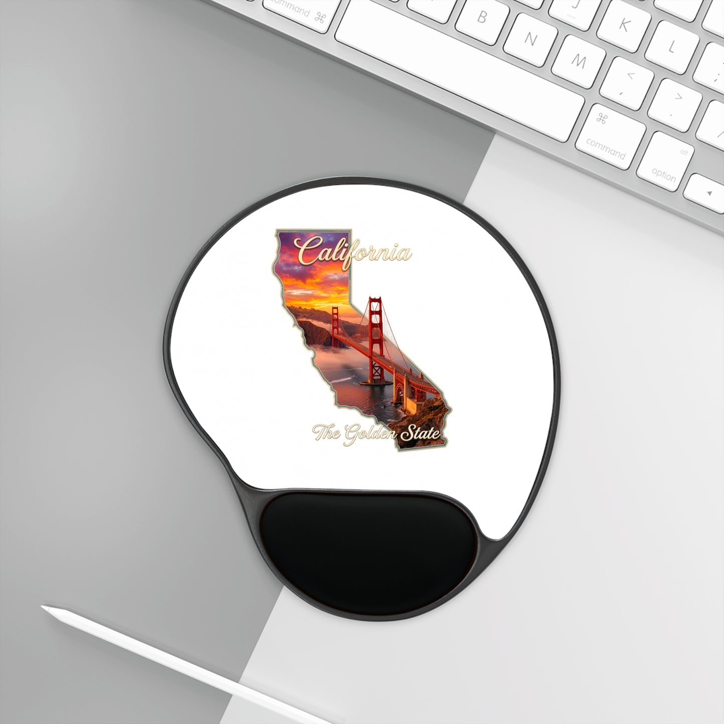 California Golden State Mouse Pad with Wrist Rest — Golden Gate Sunset Design