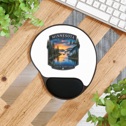 Minnesota Scenic Mouse Pad with Wrist Rest — Land of 10,000 Lakes Design