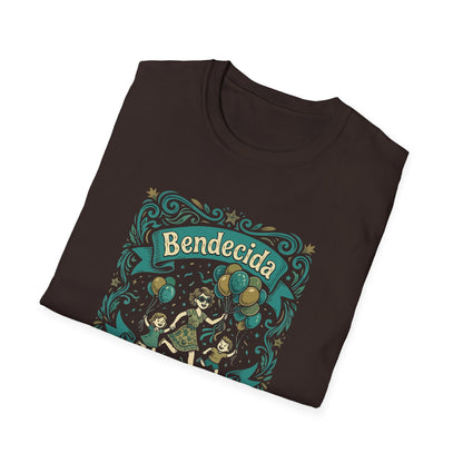 Bendecida de ser Tía (Blessed to Be an Aunt) T-Shirt