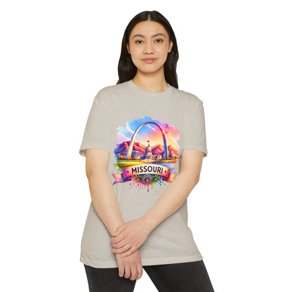 Missouri Skyline T-Shirt — Colorful Gateway Arch Souvenir Tee