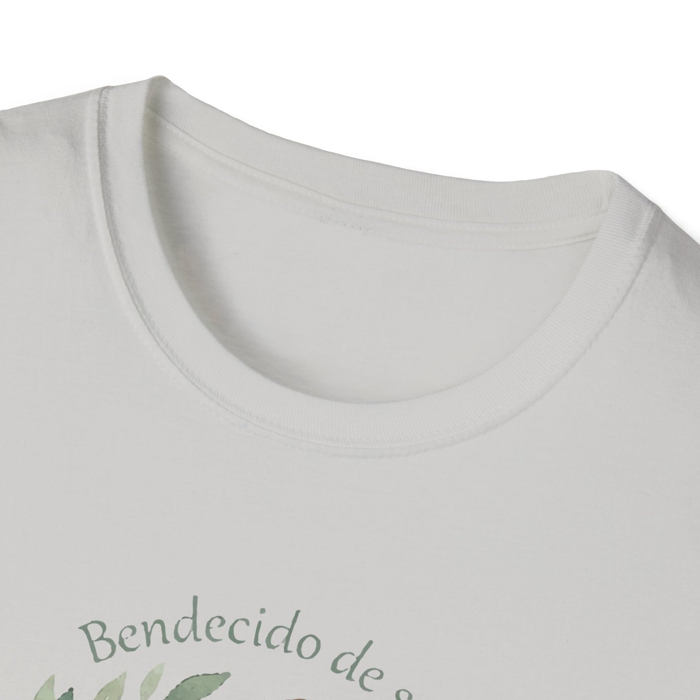 Bendiciones de mi Hijo’ T-Shirt