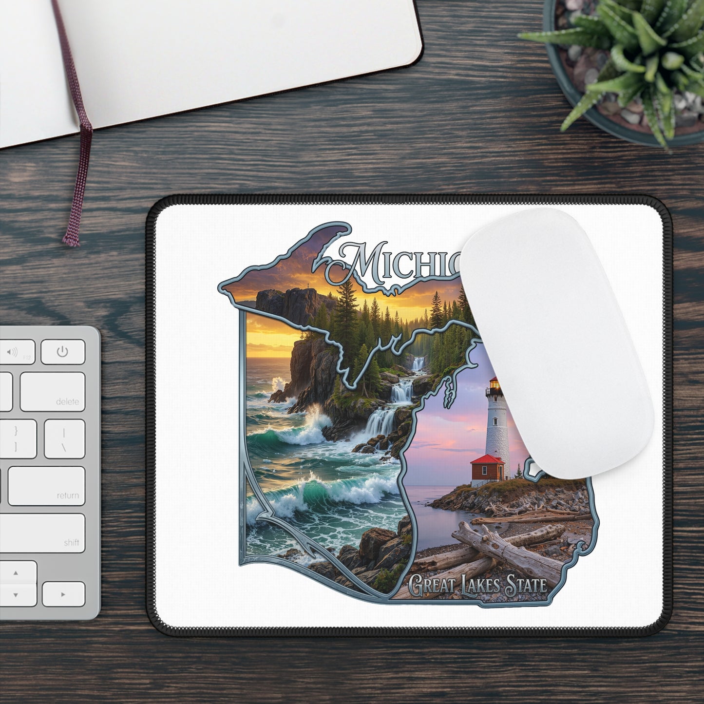 Michigan Scenic Map Gaming Mouse Pad — Great Lakes State Lighthouse Design