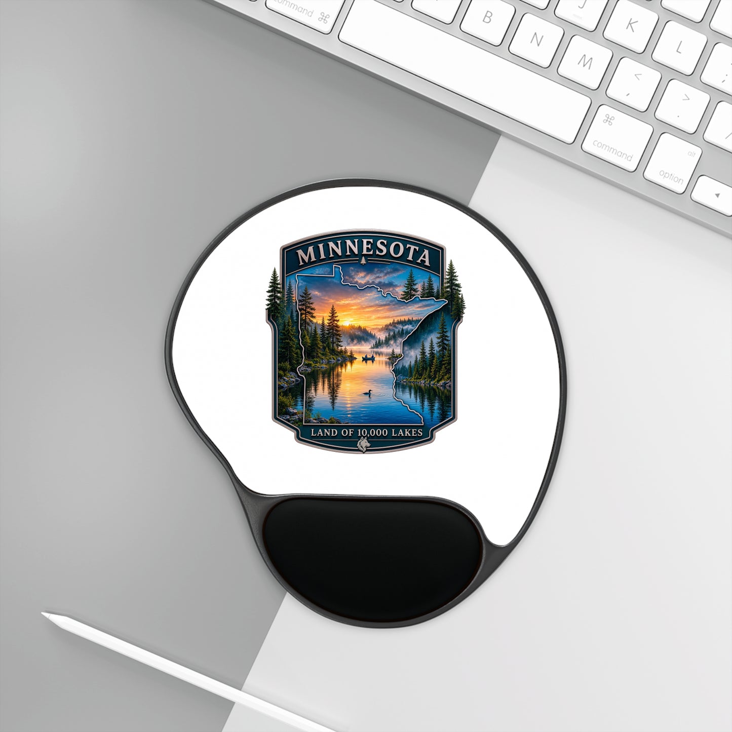 Minnesota Scenic Mouse Pad with Wrist Rest — Land of 10,000 Lakes Design