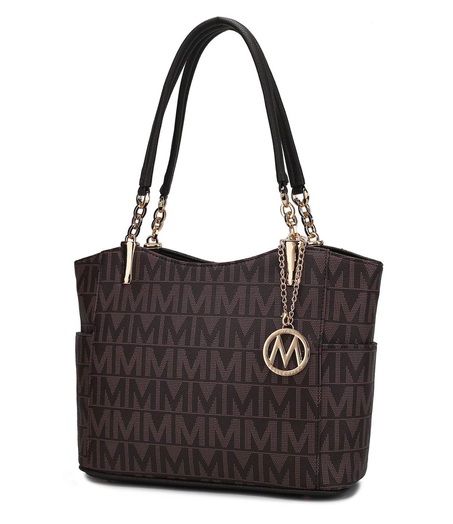 537607941