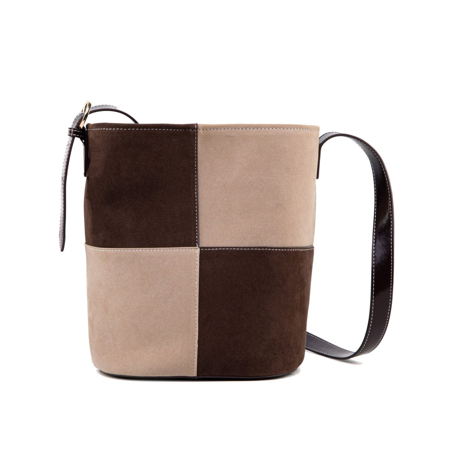 537627431