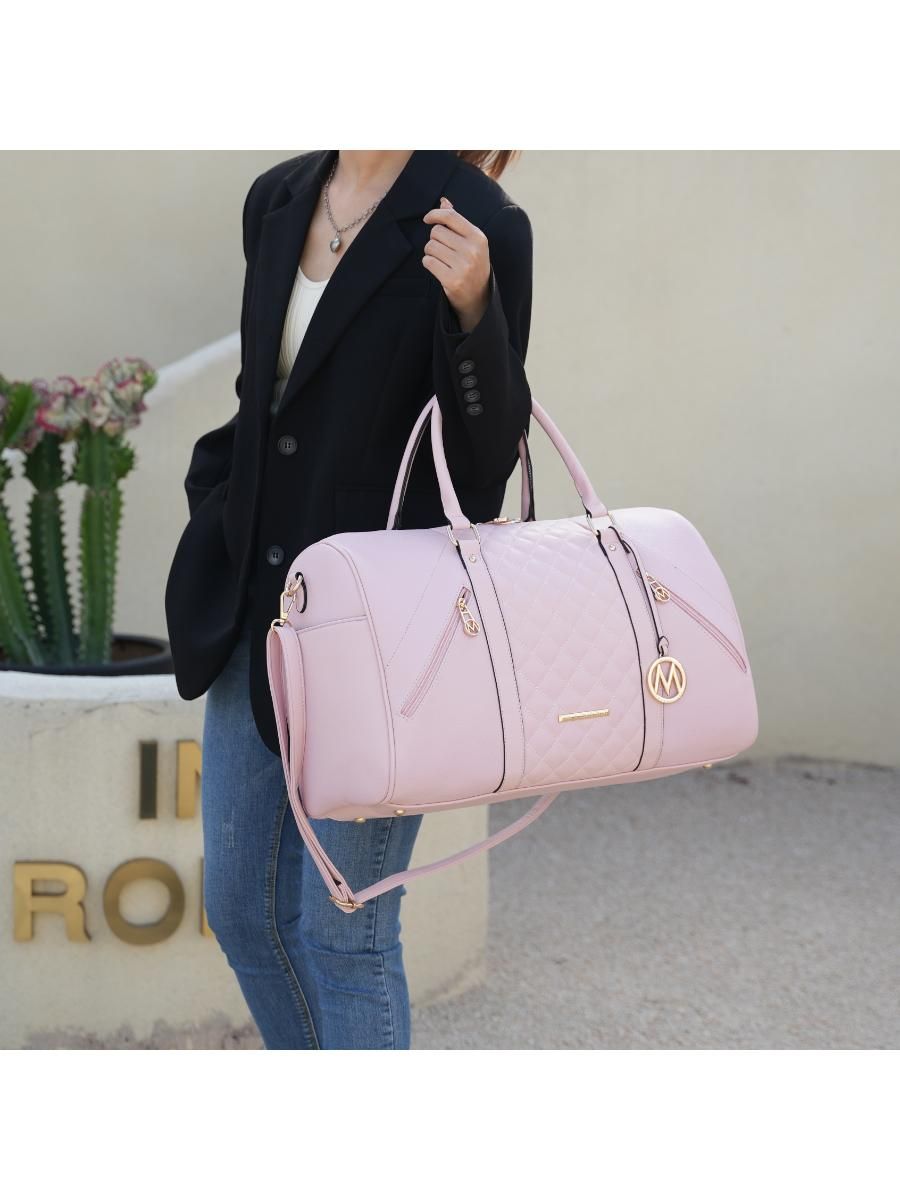 537582531